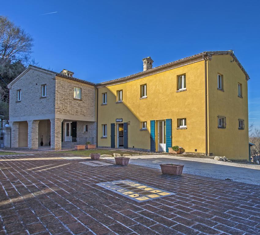 Il Ristoro Del Viandante Hotel Offagna Екстериор снимка
